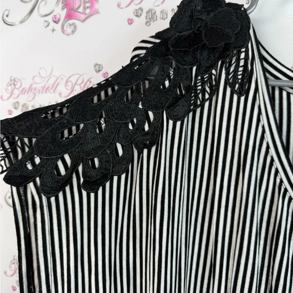 CJ Banks mini dress or long top Black and White Striped stripes Lace Accents - Picture 3 of 13